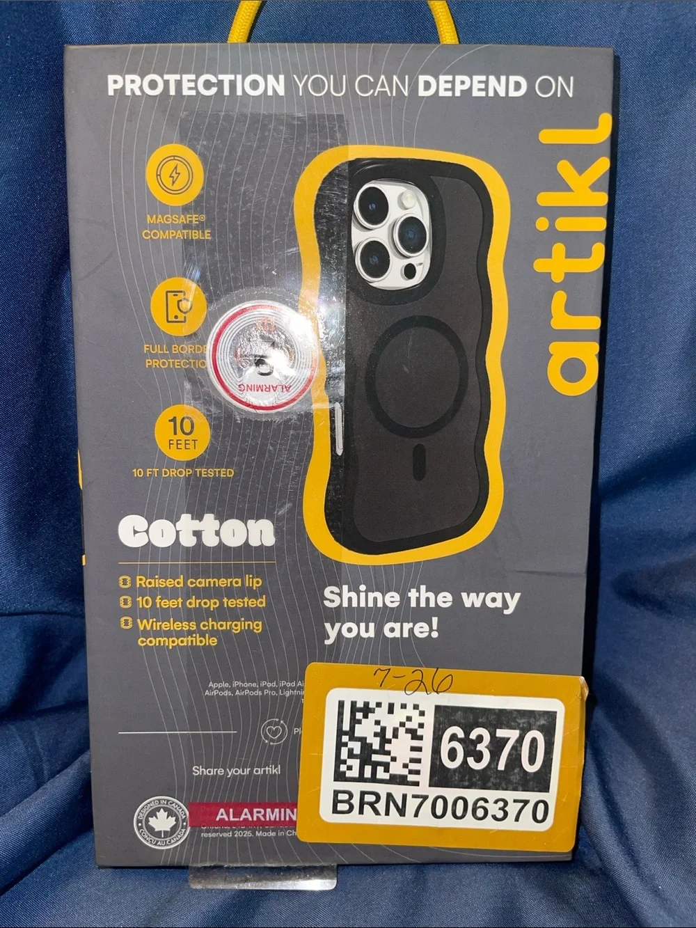 Artikl Cotton MagSafe Case for iPhone 16 Pro Max — Grey & Black